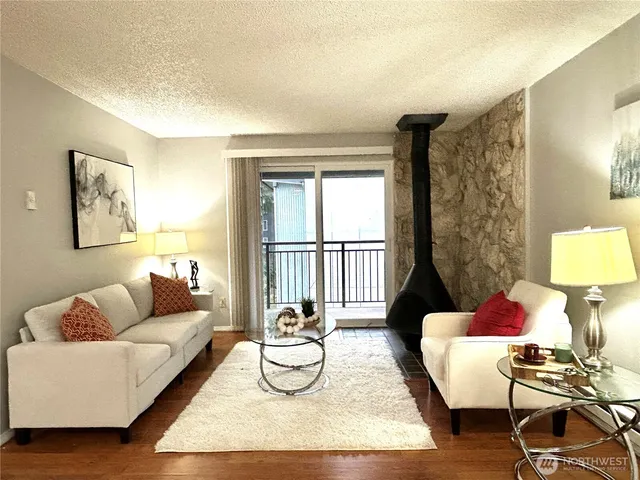 $329,500 | 14779 Northeast 32nd Street, Unit A304, Bellevue, WA 98007