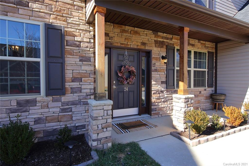 24 Henbit Way Arden, NC 28704 - Photo 2 of 32