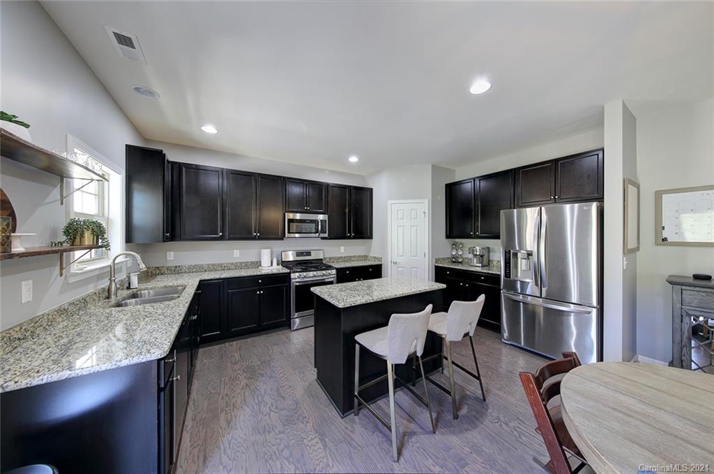 24 Henbit Way Arden, NC 28704 - Photo 7 of 32