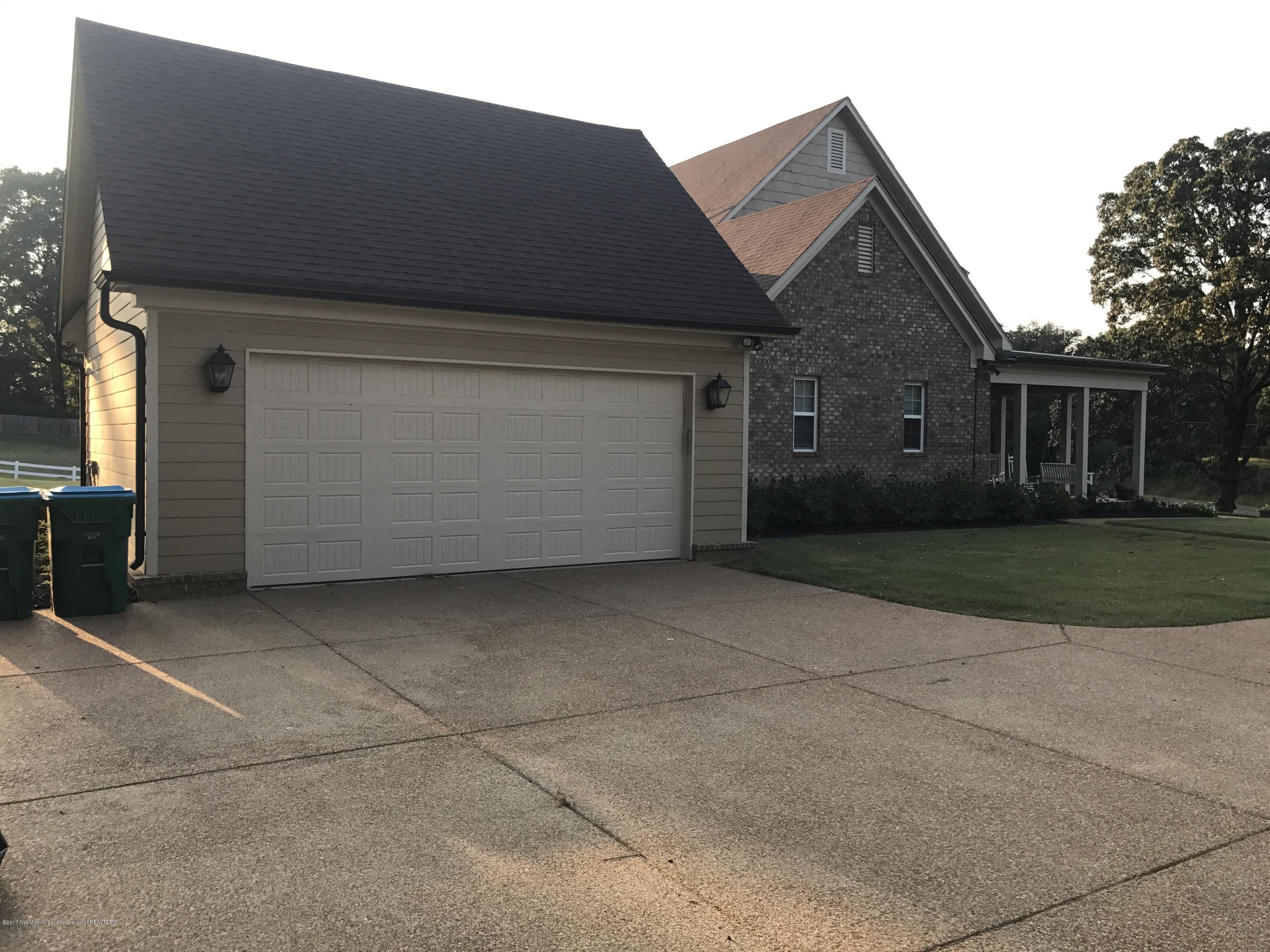 4813 Bright Hernando, MS 38632 - Photo 3 of 20 IMG_6763