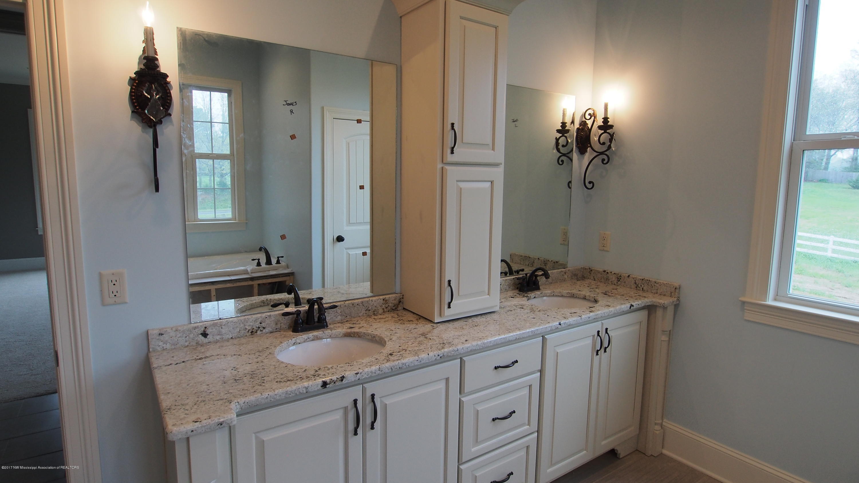 4813 Bright Hernando, MS 38632 - Photo 10 of 20 P4140025