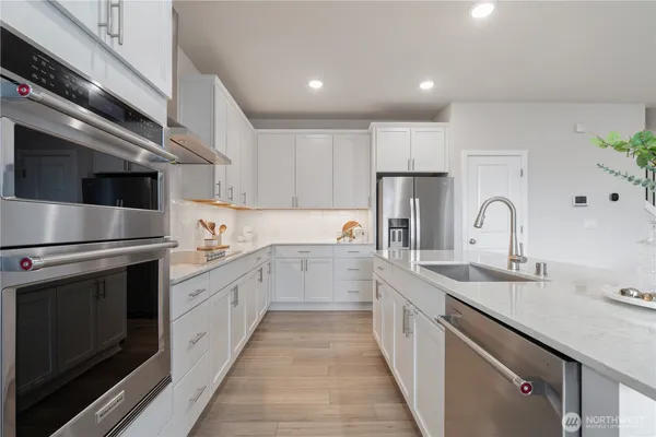 $1,049,990 | 10829 43rd Avenue Southeast, Everett, WA 98208