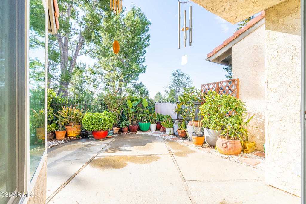 19235 Index Street, Unit 3 Porter Ranch, CA 91326 - Photo 23 of 41