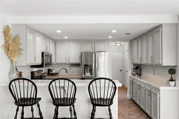 $1,429,000 | 28765 Calle Vista, Laguna Niguel, CA 92677