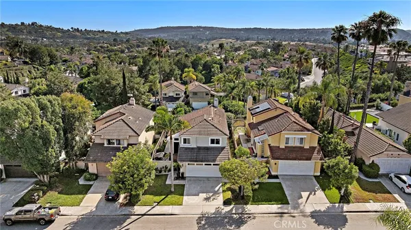 $1,429,000 | 28765 Calle Vista, Laguna Niguel, CA 92677