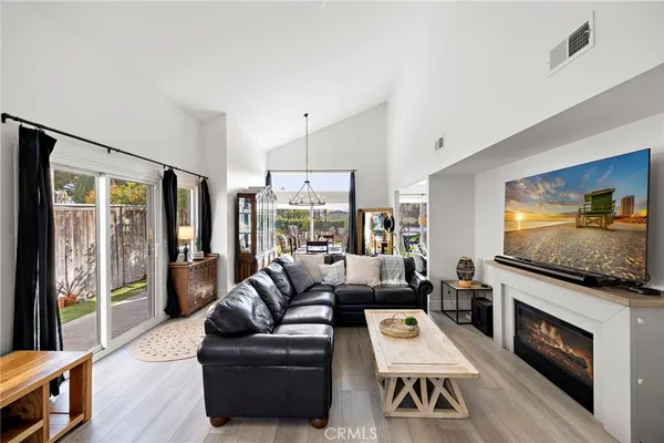 $1,429,000 | 28765 Calle Vista, Laguna Niguel, CA 92677