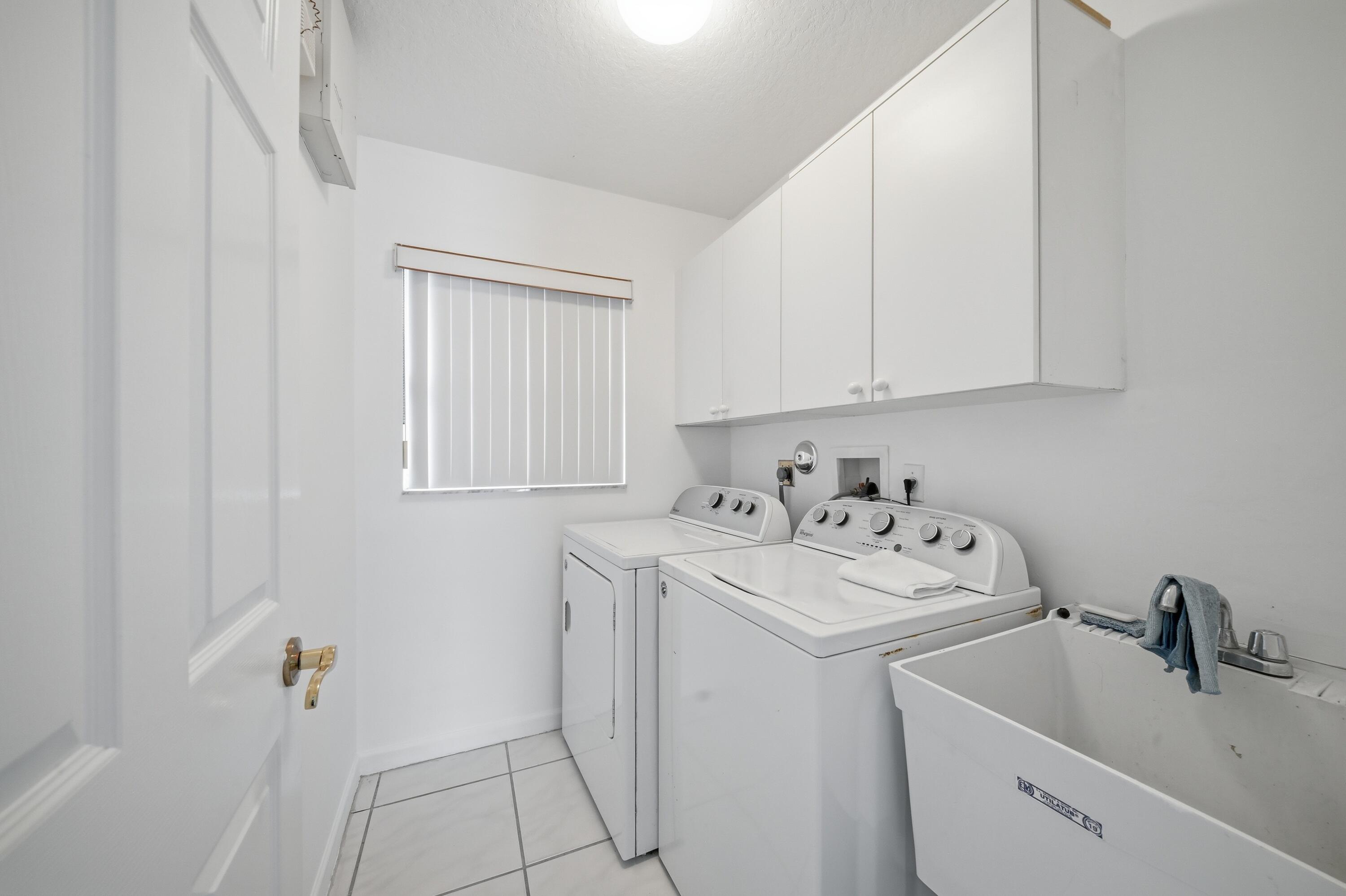 10769 Maple Chase Drive Boca Raton, FL 33498 - Photo 43 of 47 Mela_Boca_Rantal_HDR_030