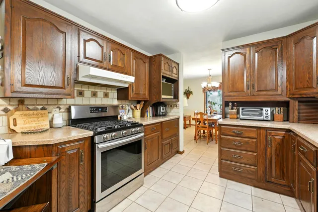 $409,400 | 7555 West River Road, South Whitley, IN 46787