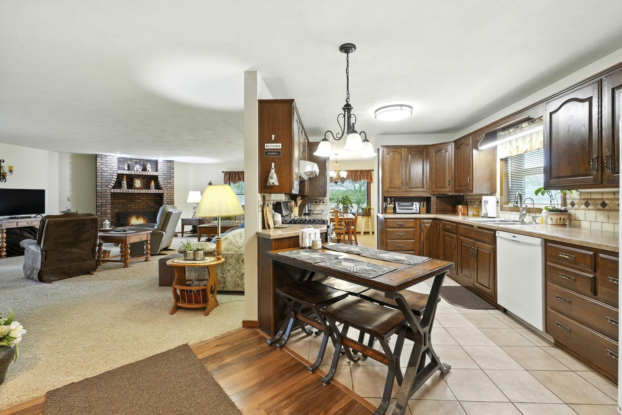 7555 West River Road South Whitley, IN 46787 - Photo 15 of 36