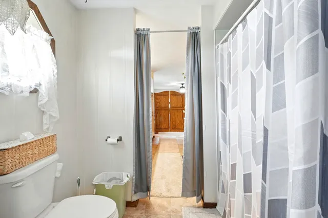 $409,400 | 7555 West River Road, South Whitley, IN 46787