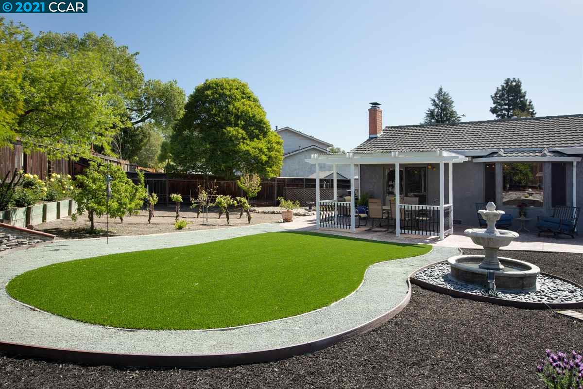 Undisclosed Address San Ramon, CA 94583 - Photo 19 of 27