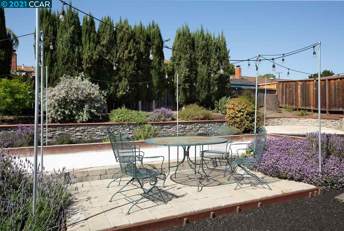 Undisclosed Address San Ramon, CA 94583 - Photo 25 of 27