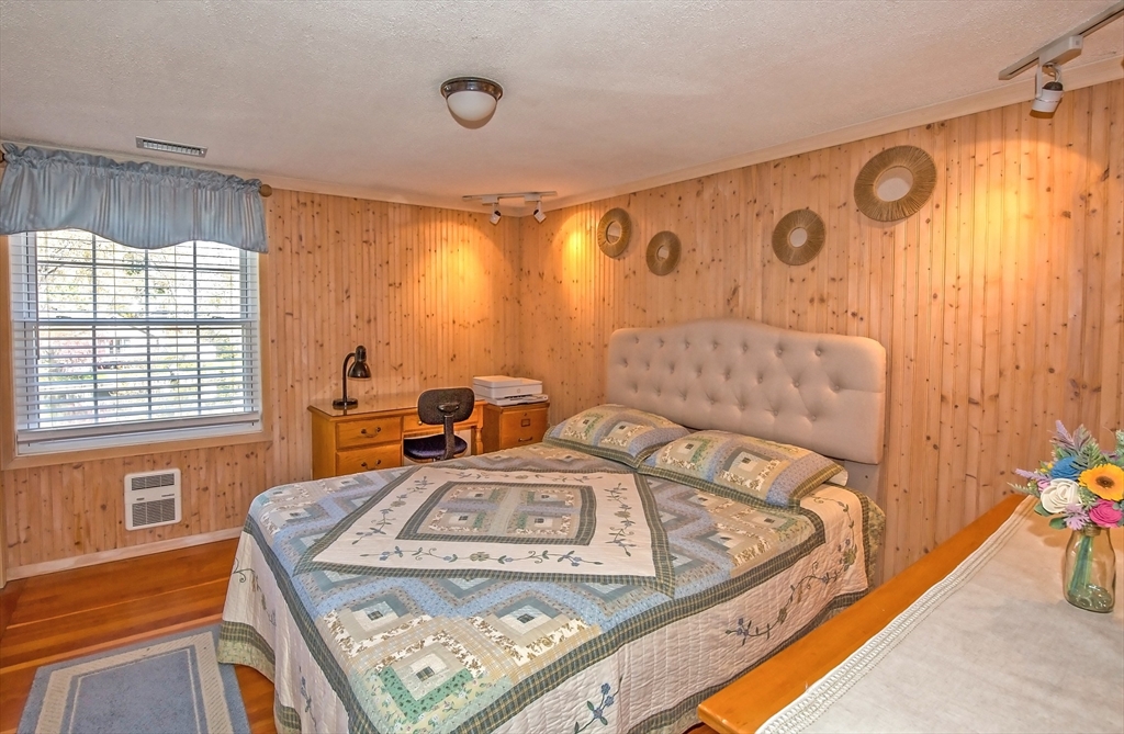 145 Cottage Road Enfield, CT 06082 - Photo 18 of 42 Gallery Image 18