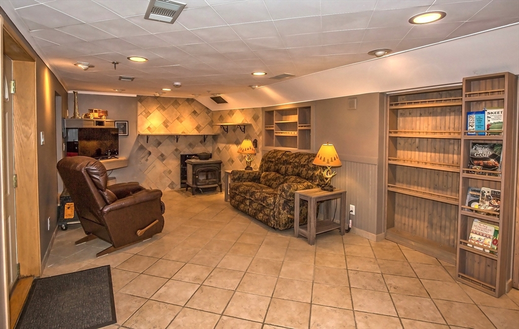 145 Cottage Road Enfield, CT 06082 - Photo 23 of 42 Gallery Image 23