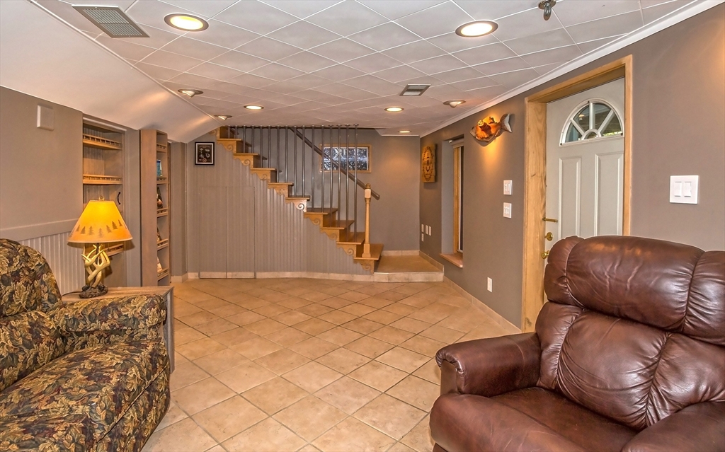 145 Cottage Road Enfield, CT 06082 - Photo 25 of 42 Gallery Image 25