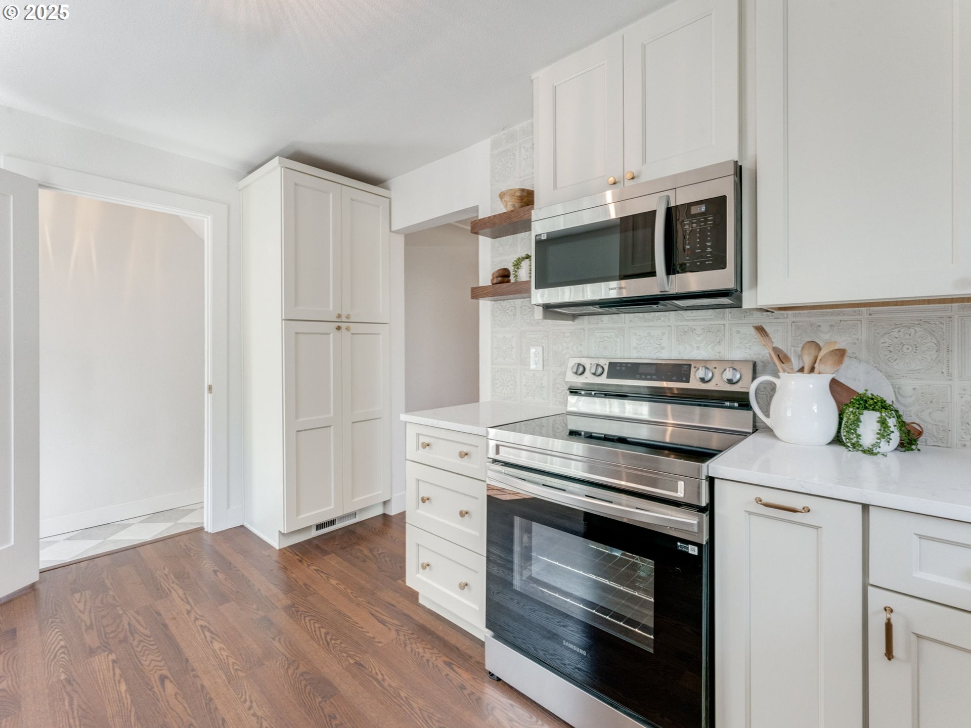 409 East McLoughlin Boulevard Vancouver, WA 98663 - Photo 13 of 48