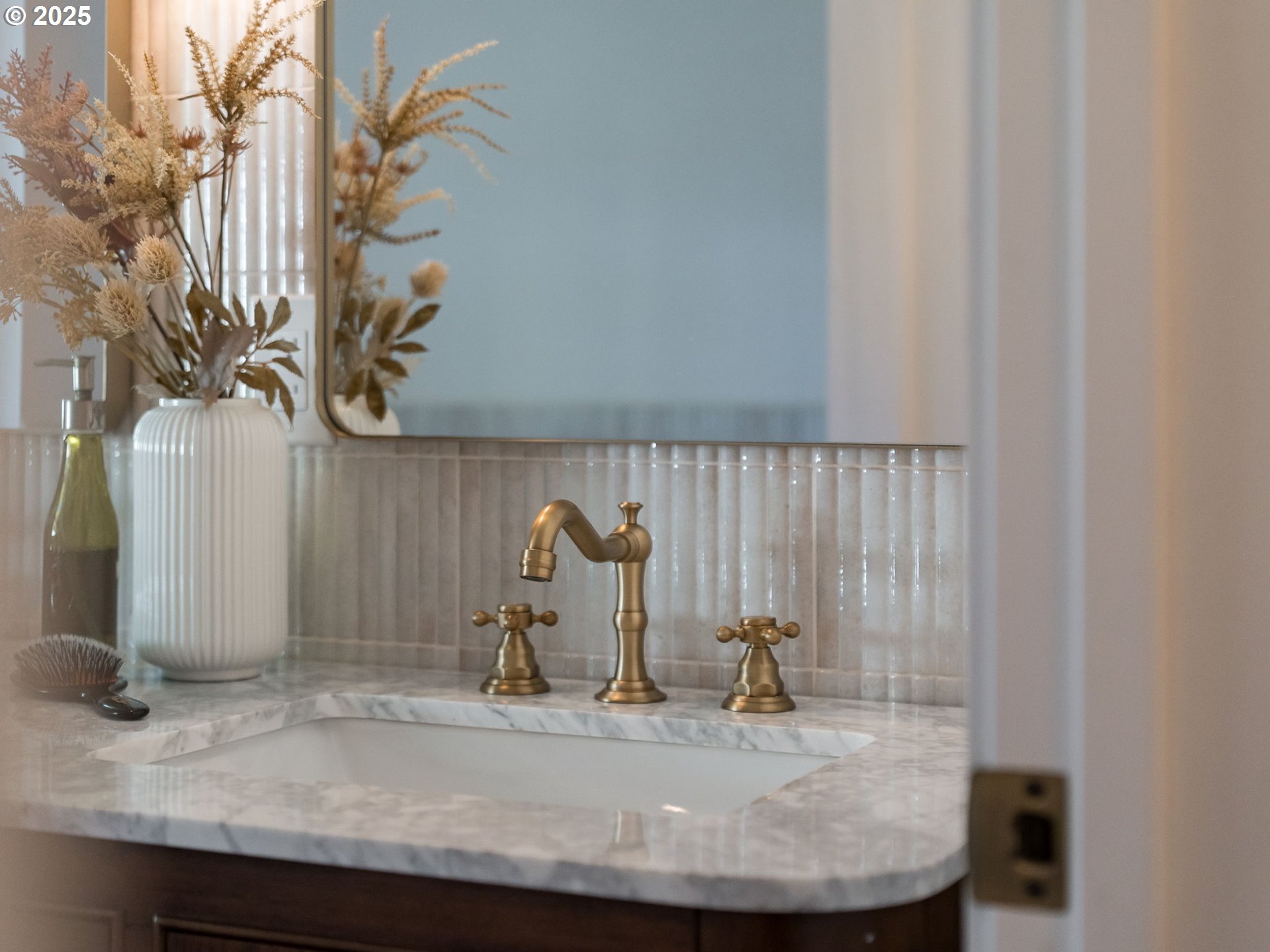 409 East McLoughlin Boulevard Vancouver, WA 98663 - Photo 24 of 48