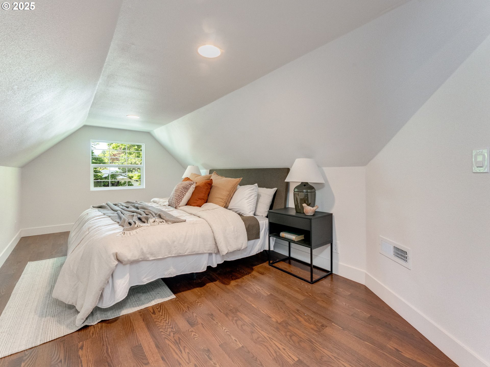 409 East McLoughlin Boulevard Vancouver, WA 98663 - Photo 27 of 48