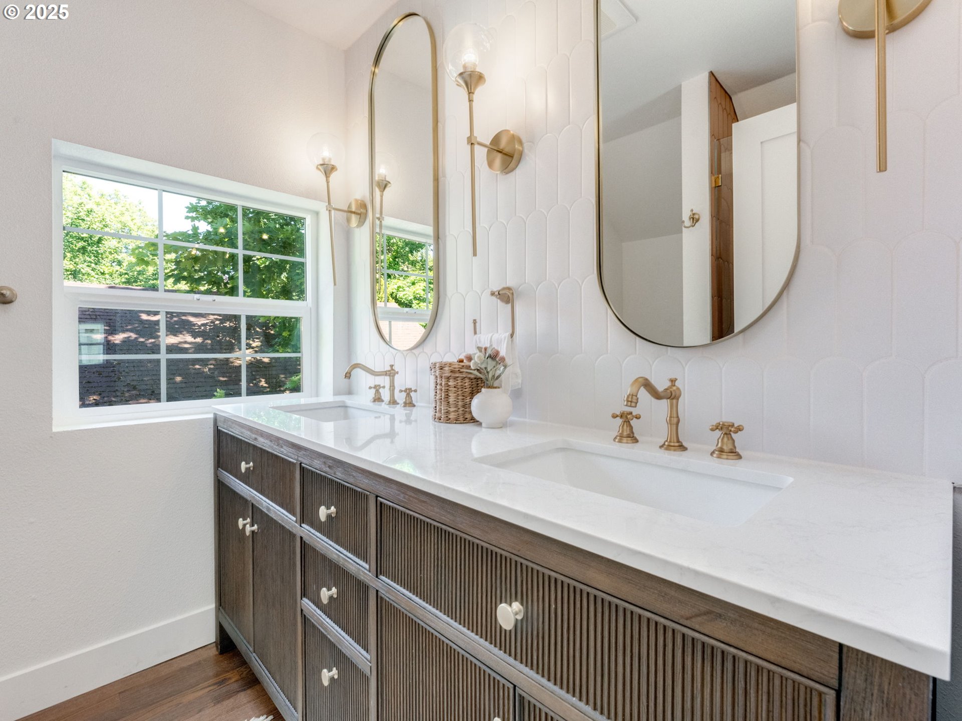 409 East McLoughlin Boulevard Vancouver, WA 98663 - Photo 29 of 48