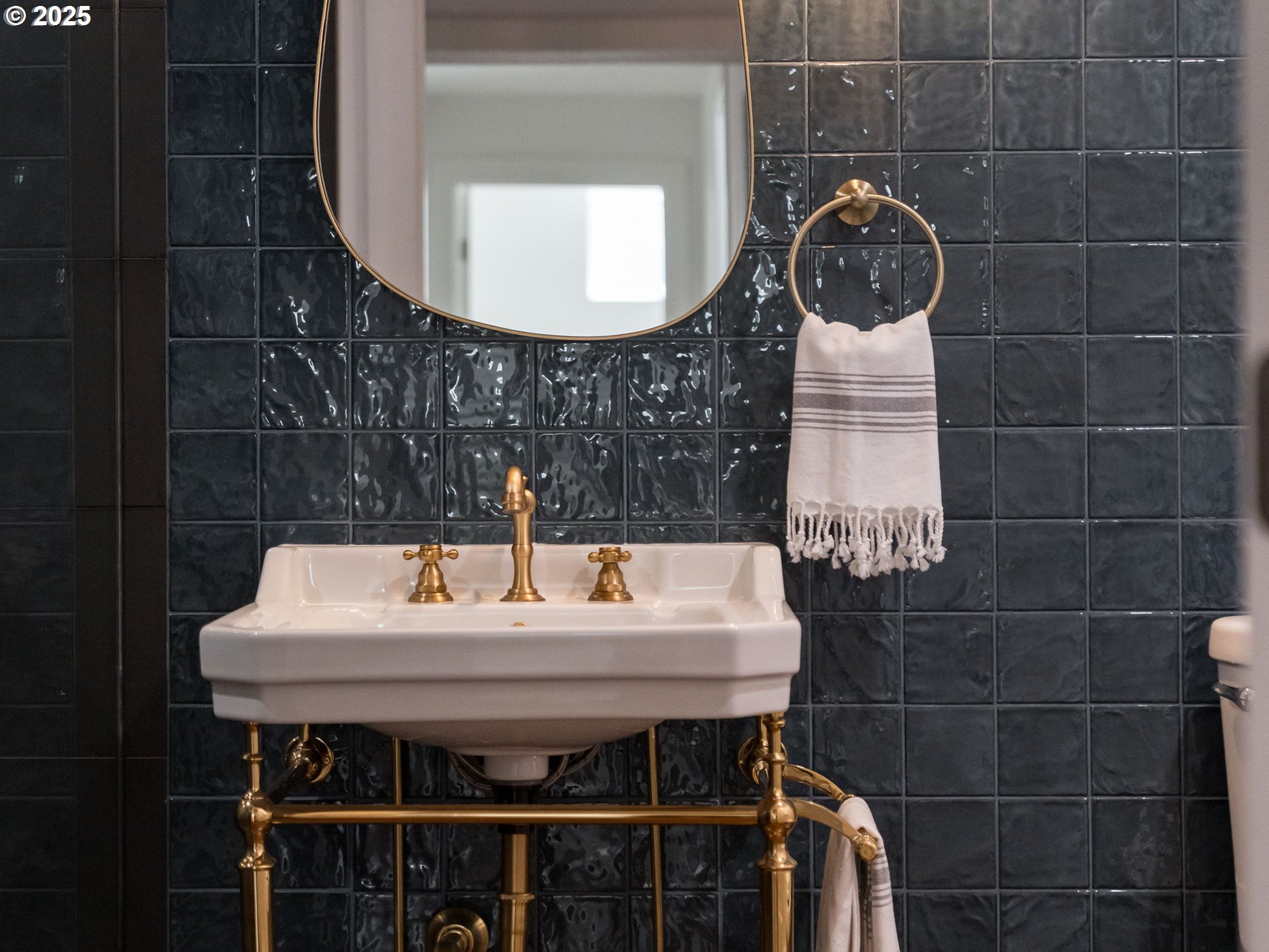 409 East McLoughlin Boulevard Vancouver, WA 98663 - Photo 34 of 48