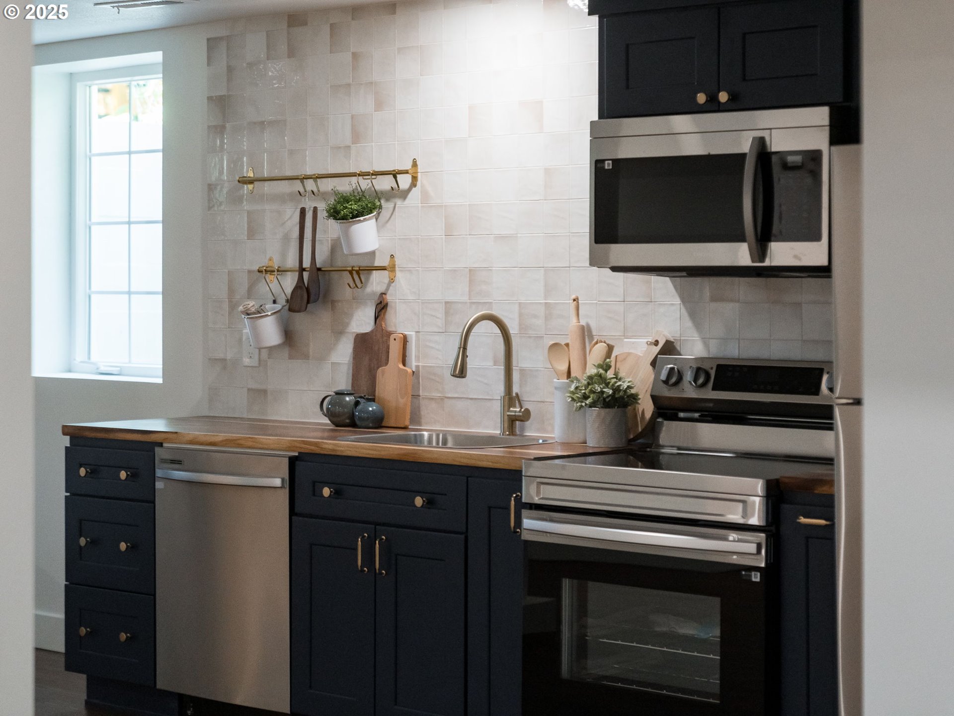 409 East McLoughlin Boulevard Vancouver, WA 98663 - Photo 40 of 48