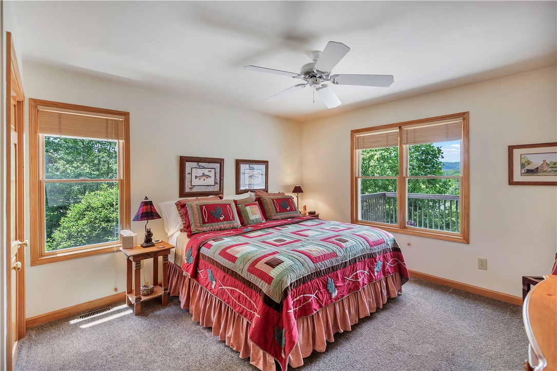 209 Highlands Way Tamassee, SC 29686 - Photo 25 of 50
