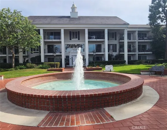 $3,000 | 101 Scholz Plaza, Unit 223, Newport Beach, CA 92663