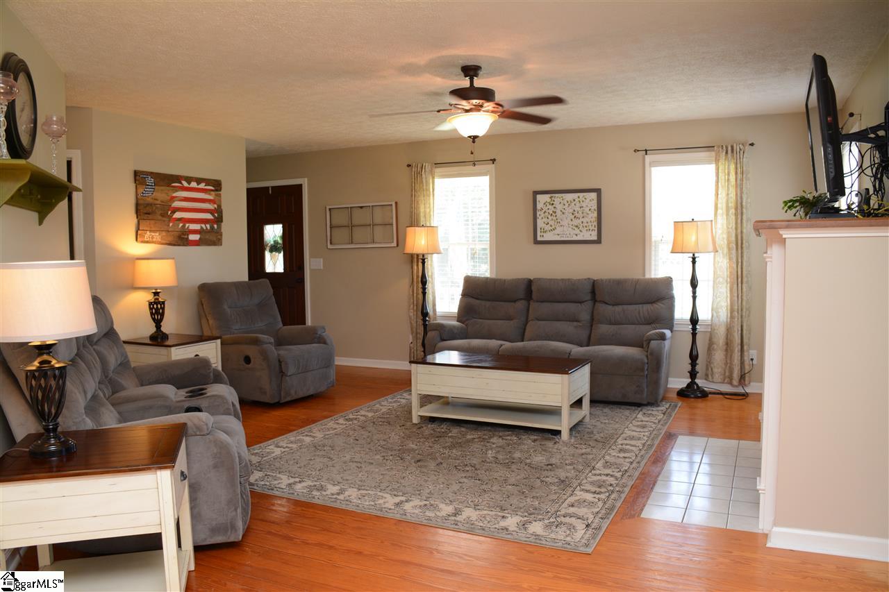 701 White Horse Rd Extension Travelers Rest, SC 29690 - Photo 14 of 33 Gallery Image 14