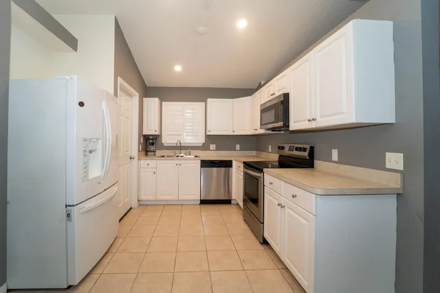 $1,849 | 841 Helen Street, St. Augustine, FL 32084