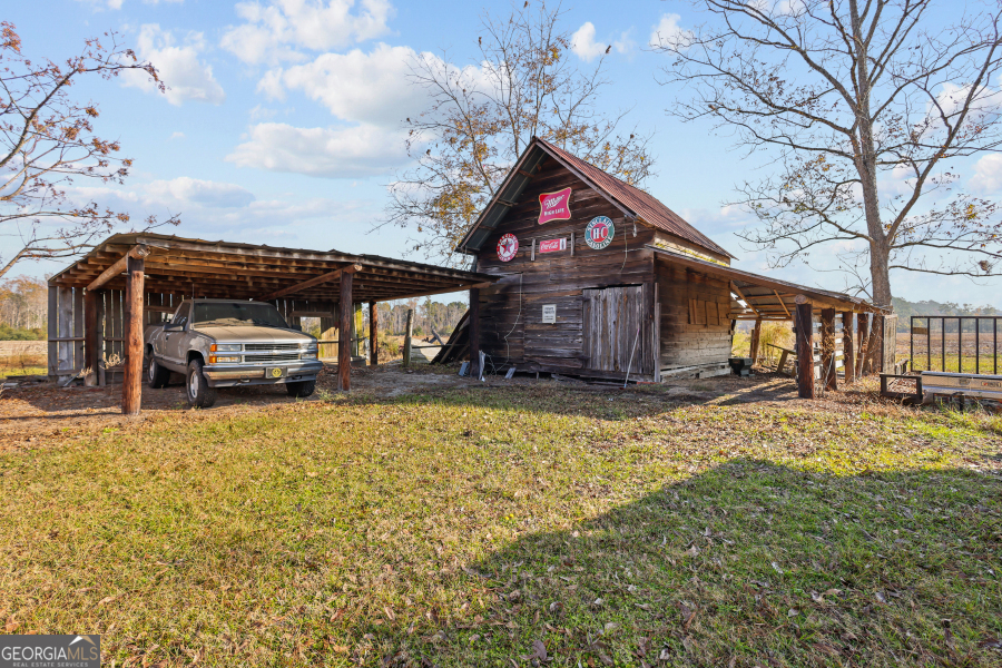 5466 Robin Road Patterson, GA 31557 - Photo 14 of 49