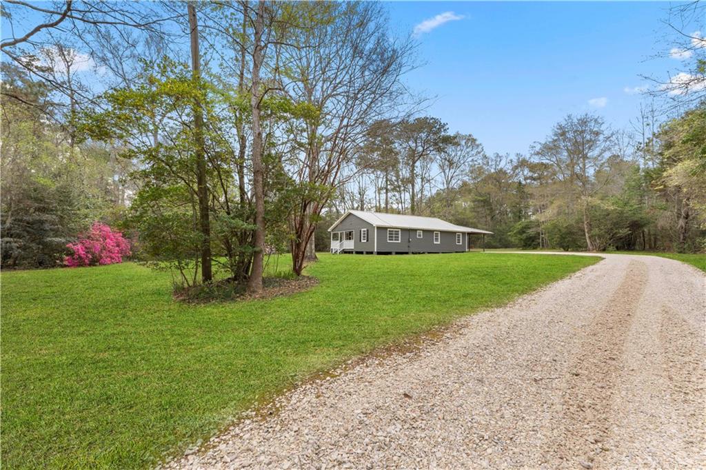 24319 Fauntleroy Road Bush, LA 70431 - Photo 1 of 23 Gallery Image 1