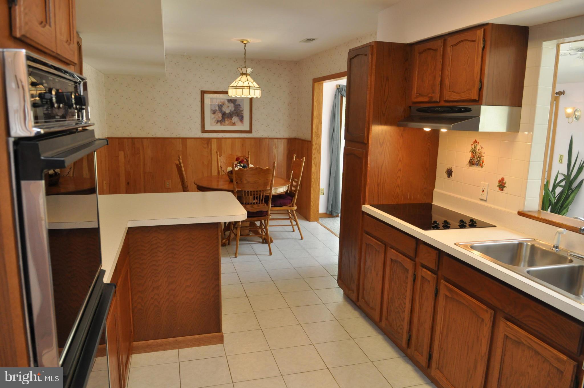 6914 Yale Road Baltimore, MD 21220 - Photo 14 of 30 Kitchen