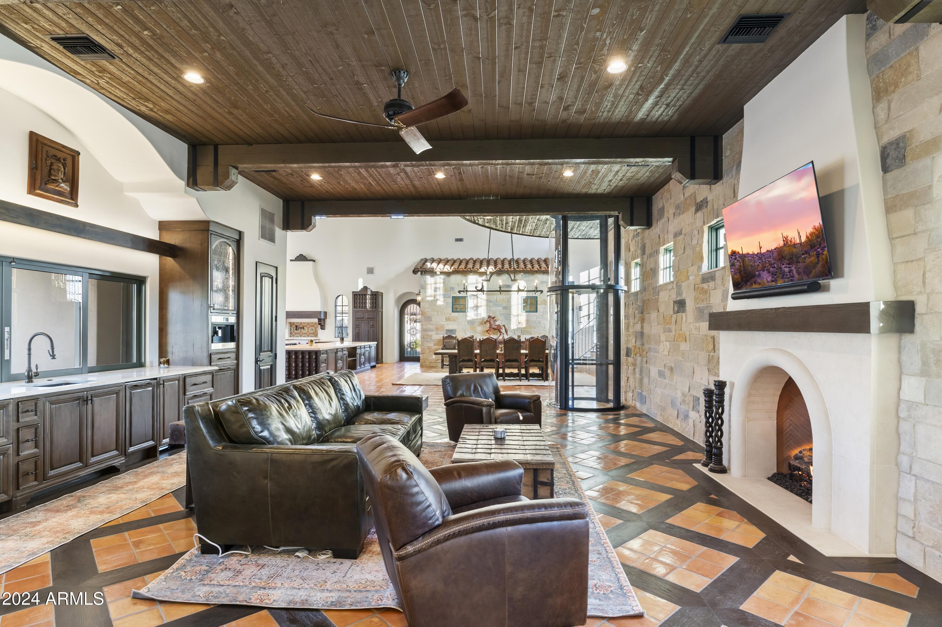 21868 East Stacey Road Queen Creek, AZ 85142 - Photo 32 of 146 33-Family Room