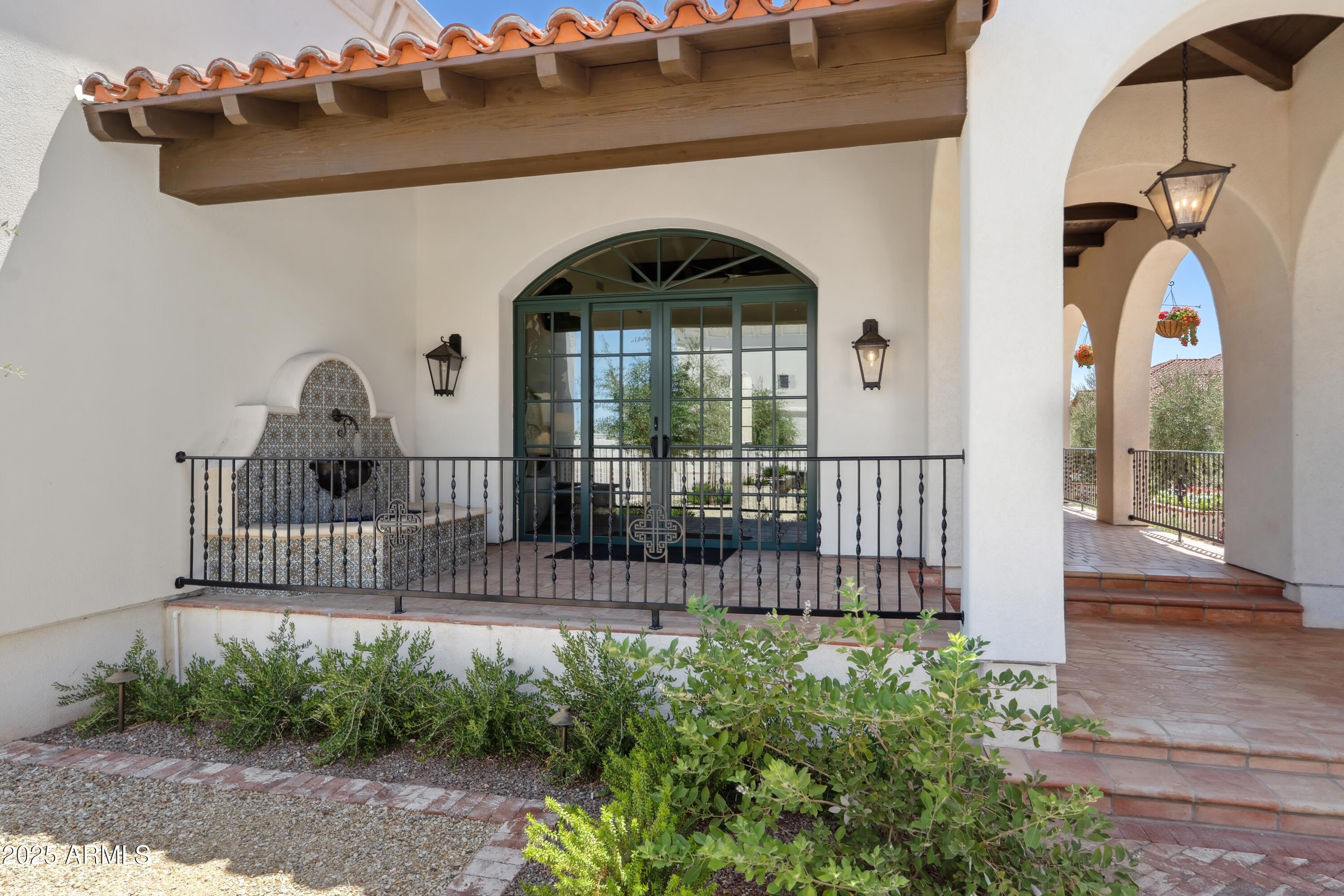 21868 East Stacey Road Queen Creek, AZ 85142 - Photo 60 of 155 61-Primary Suite