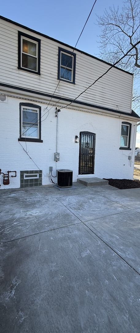 1156 West 102nd Street Chicago, IL 60643 - Photo 28 of 29 a view of outdoor space and deck