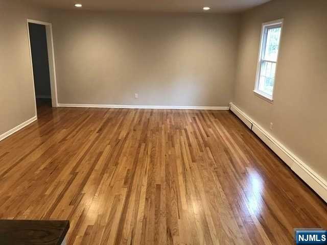 81 Prospect Street, Unit 2 Paramus, NJ 07652 - Photo 5 of 17