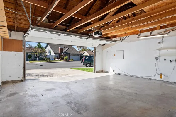 $4,750 | 14 Rock Springs, Irvine, CA 92604