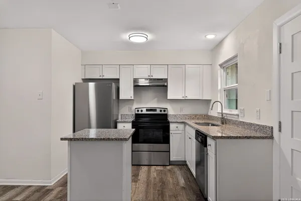 $1,100 | 600 Gentleman Road, Unit 7, San Antonio, TX 78201