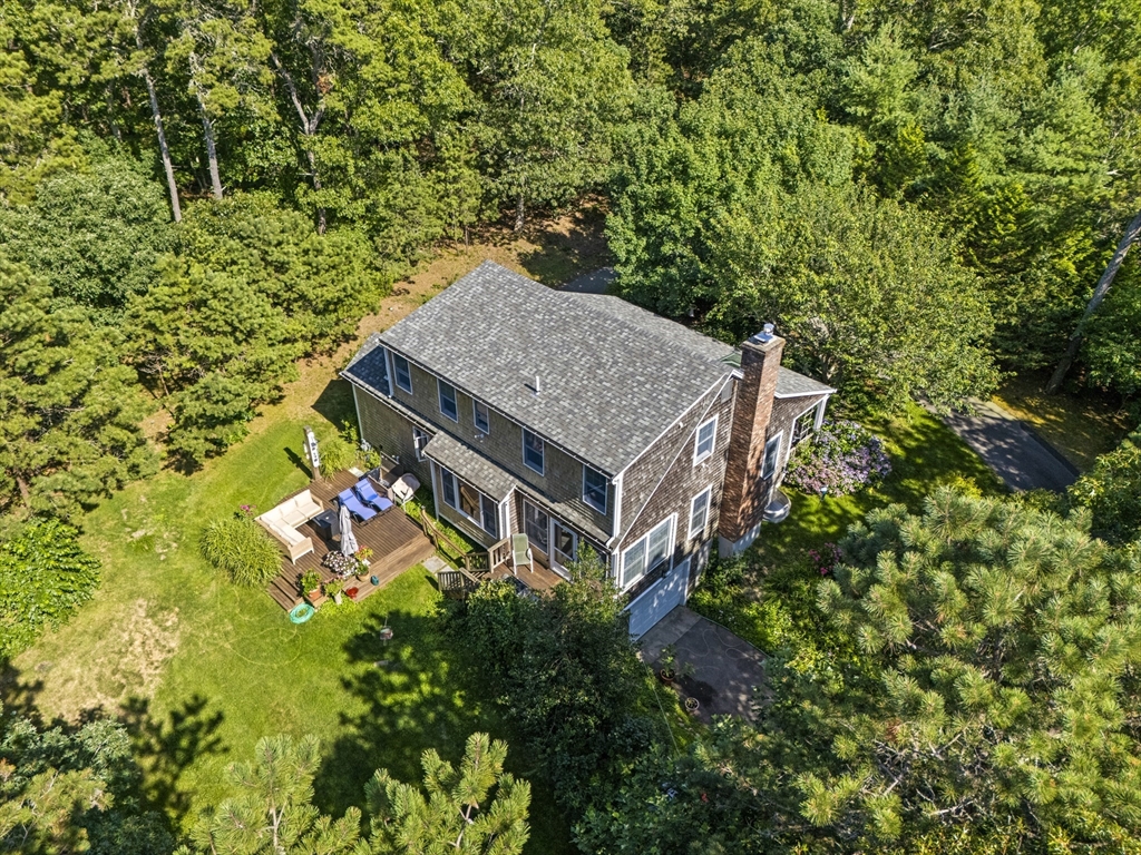 419 Satucket Road Brewster, MA 02631 - Photo 4 of 36 Gallery Image 4