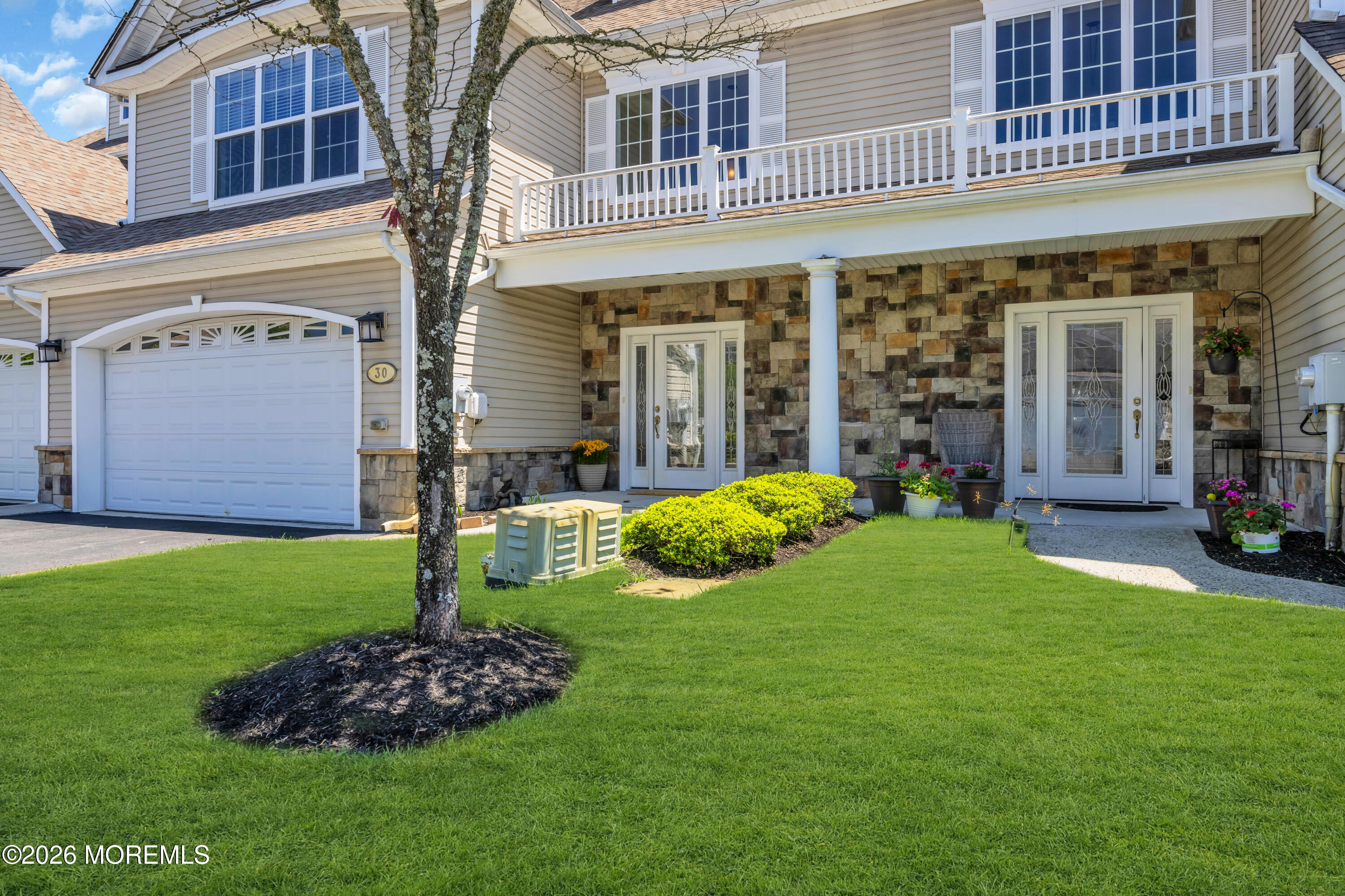 30 Abbey Road Tinton Falls, NJ 07753 - Photo 4 of 57 6-print-2M1A4769-1