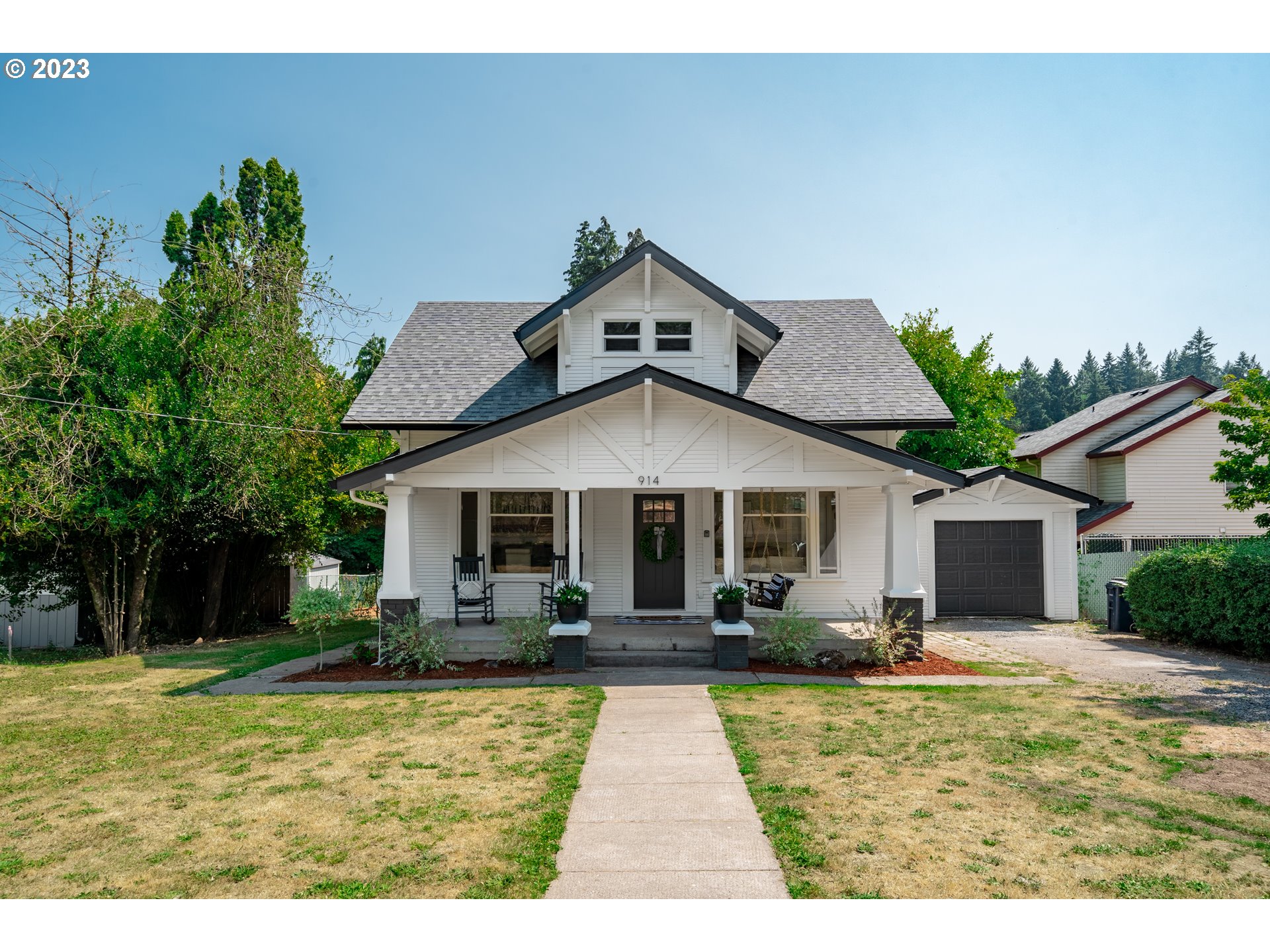 914 Northwest 7th Avenue Camas, WA 98607 - Photo 1 of 26 a front view of house with yard and green space