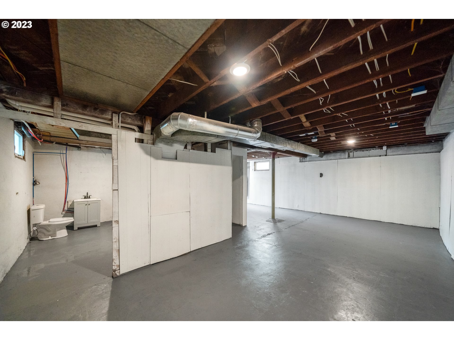 914 Northwest 7th Avenue Camas, WA 98607 - Photo 26 of 26 a view of water heater room
