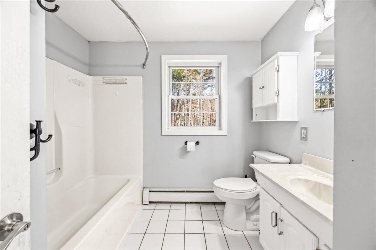 657 New Dam Road Waterboro, ME 04061 - Photo 16 of 38 Bathroom