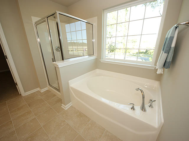 292 Spectrum Road Summerville, SC 29486 - Photo 22 of 27 Master Bath View I
