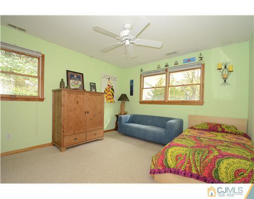 169 Ballantine Road Middletown, NJ 07748 - Photo 14 of 19 Gallery Image 14