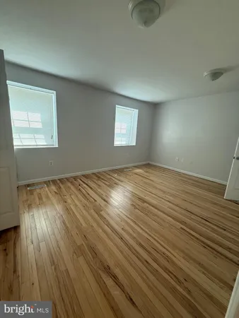 $2,500 | 28 Oak Shadows Court, Catonsville, MD 21228