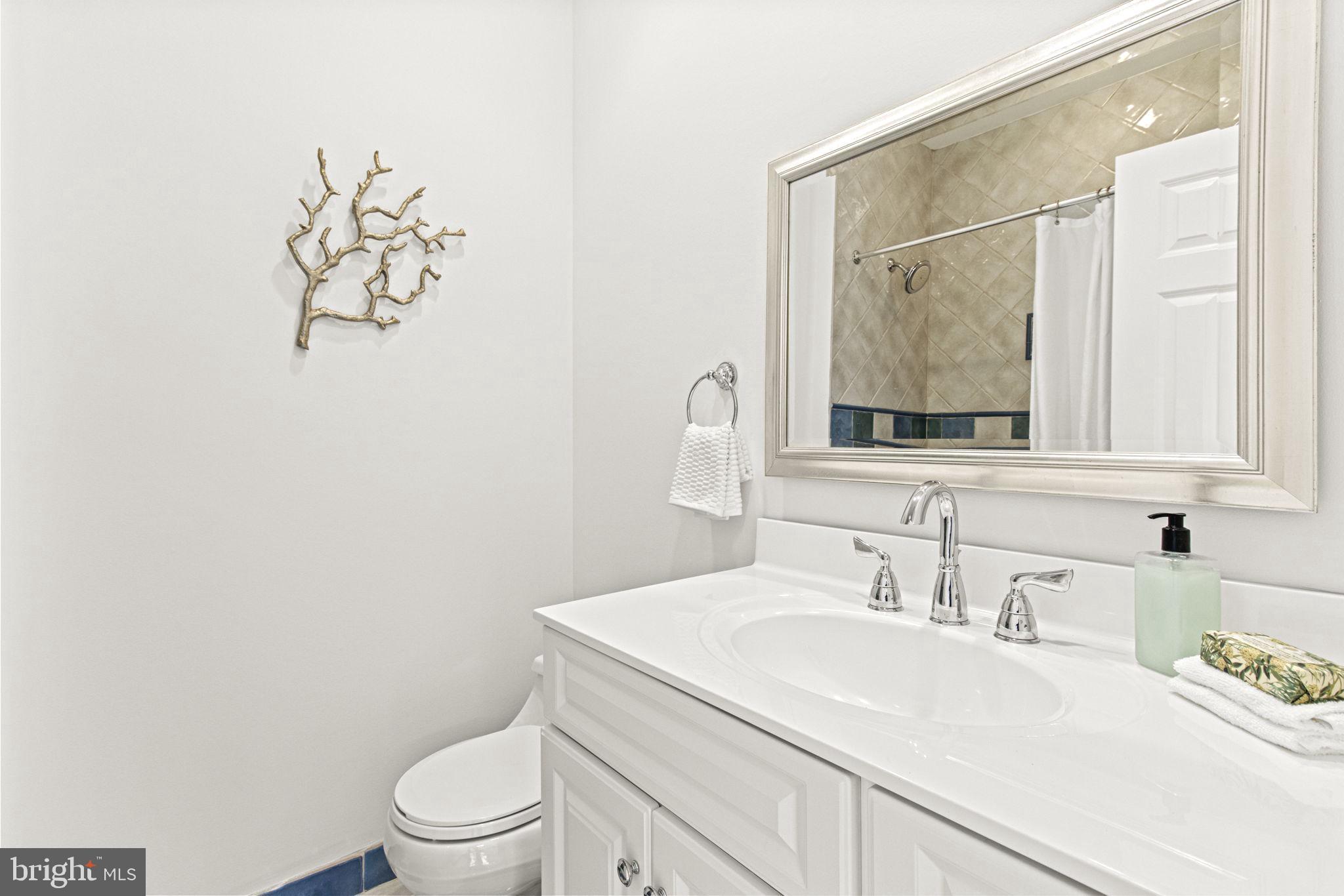 5801 Ipswich Road Bethesda, MD 20814 - Photo 30 of 44