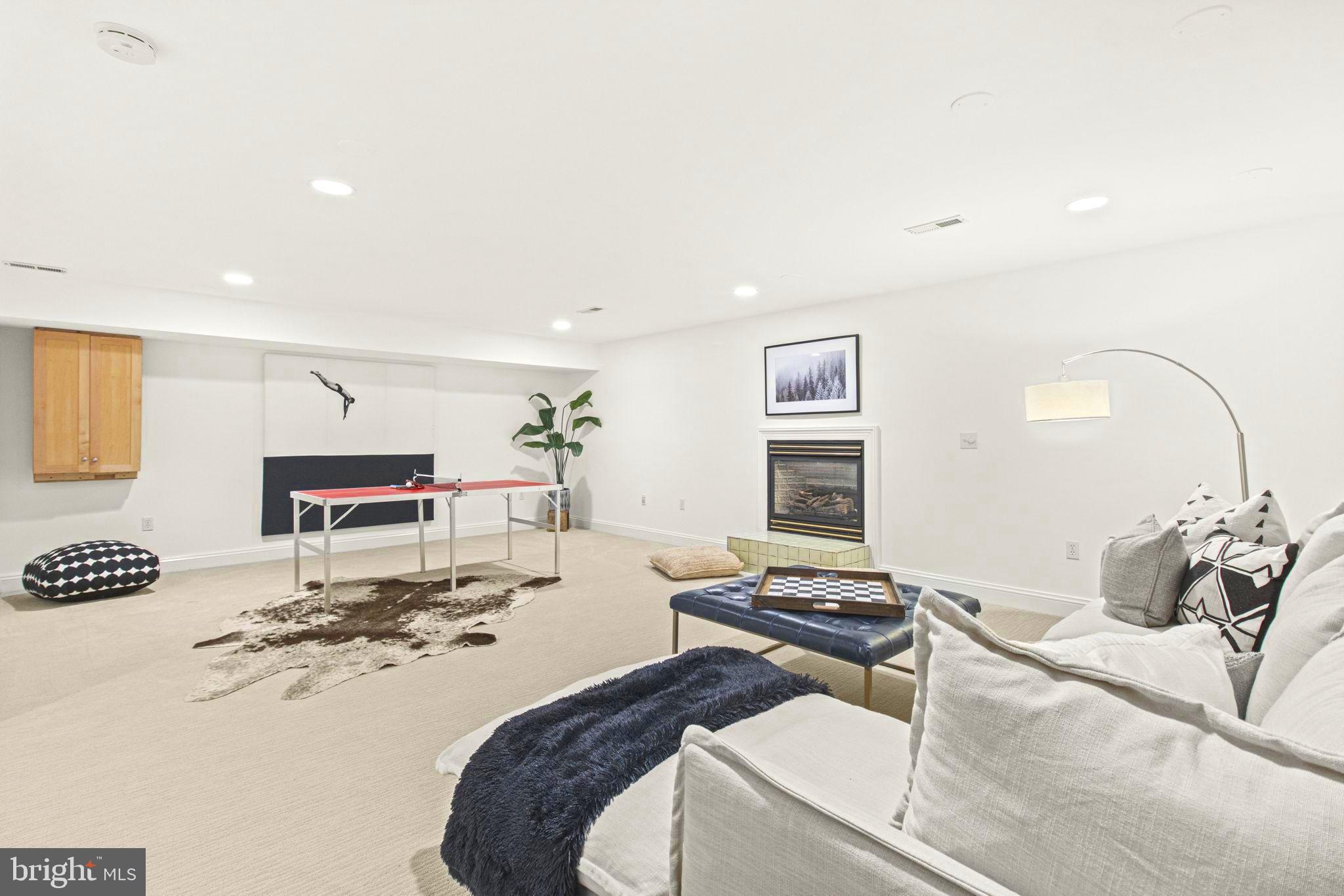 5801 Ipswich Road Bethesda, MD 20814 - Photo 38 of 44