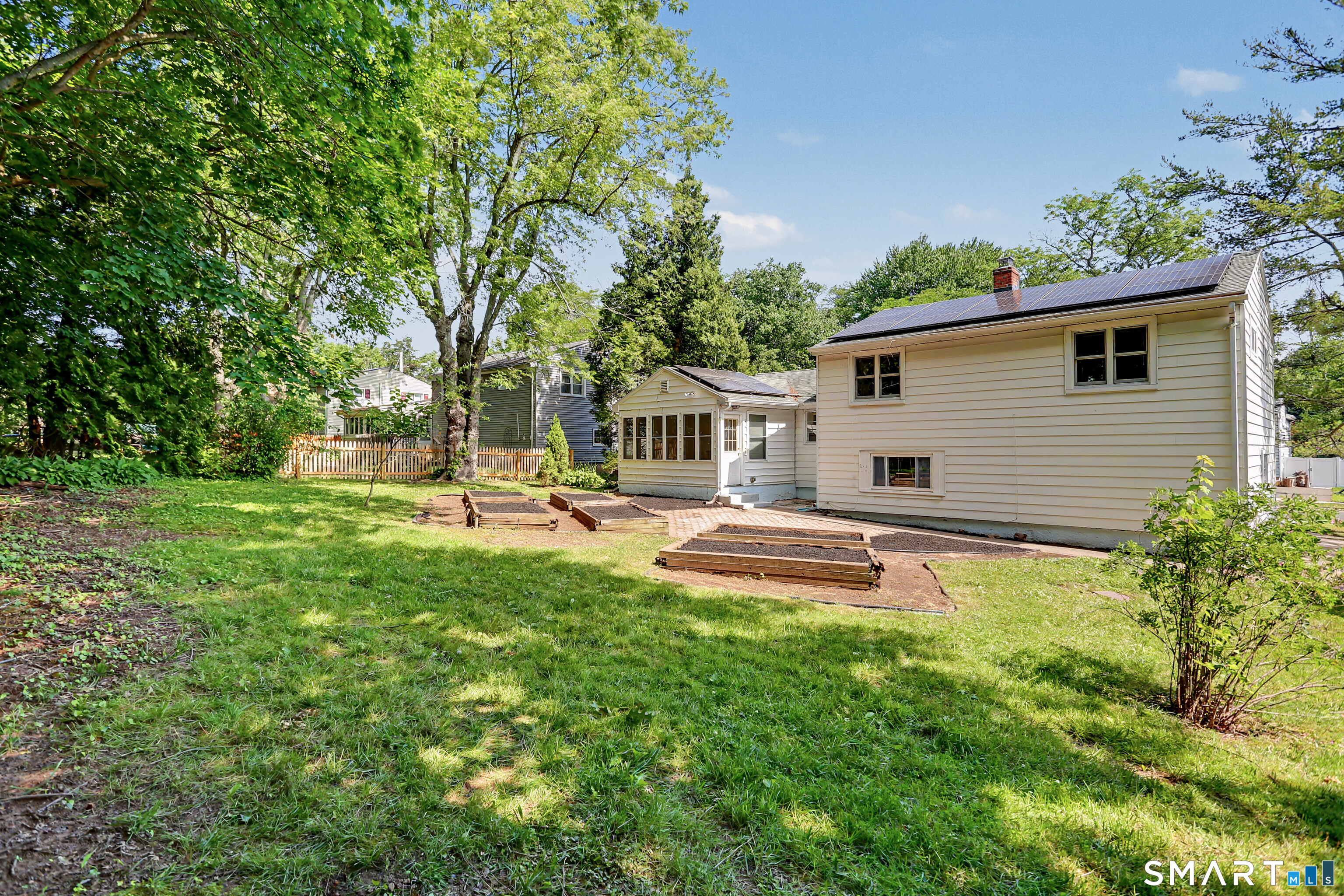 42 Carroll Road Hamden, CT 06517 - Photo 30 of 32