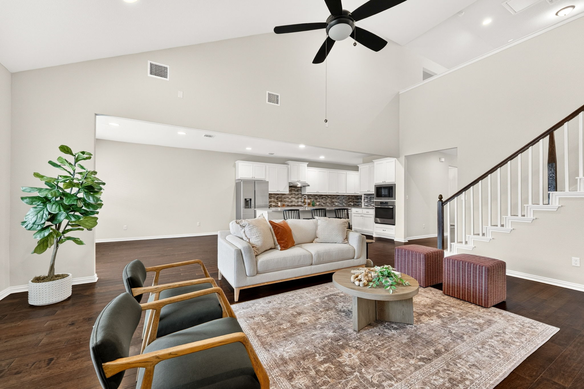 12613 Twisted Root Drive Manchaca, TX 78652 - Photo 5 of 33 Living, breakfast area and kitchen